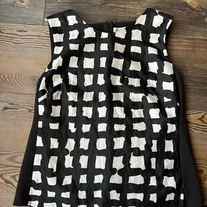 Liz Claiborne Black and White Sleeveless Printed Tank